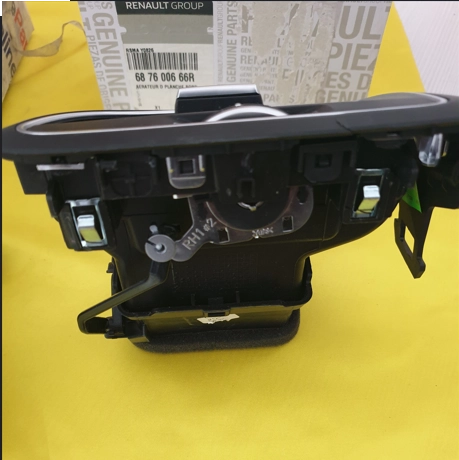 resimler/genel/Megane 4-IV Sağ Kalorifer Havalandırma Izgarası 687600666R  